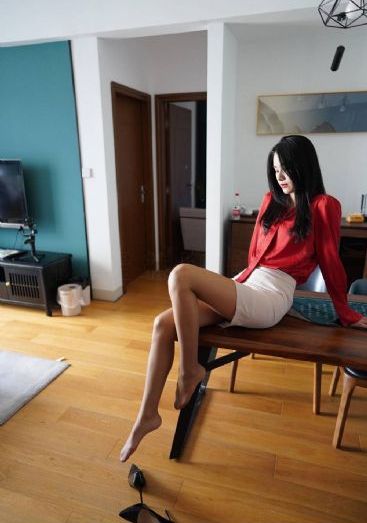 大胸媳妇