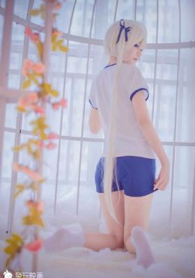 shkd夫の目の前で犯在线