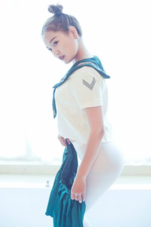美女被叉叉的影院