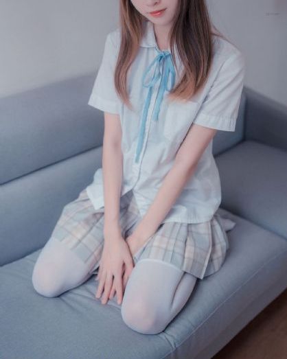 安妮日记电影免费观看