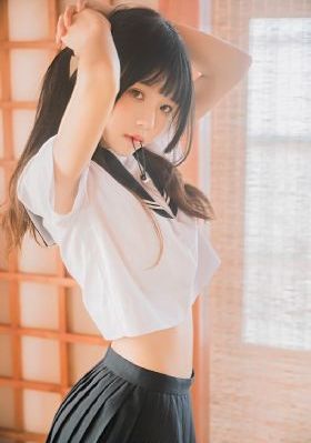 商务旅行的女老板同房