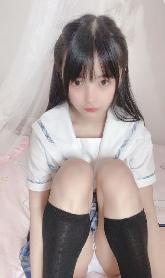 脱下肮脏的裙子